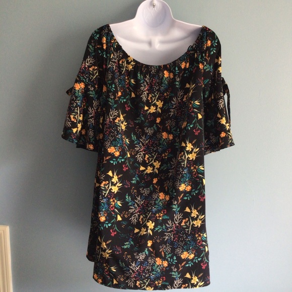 Sugarlips Floral Ruffle Sleeves  Dress M - Picture 2 of 3